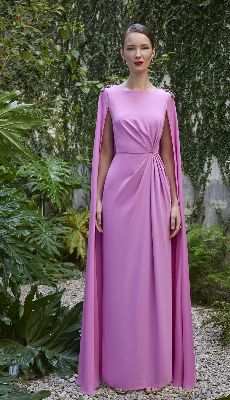 VESTIDO CAPA