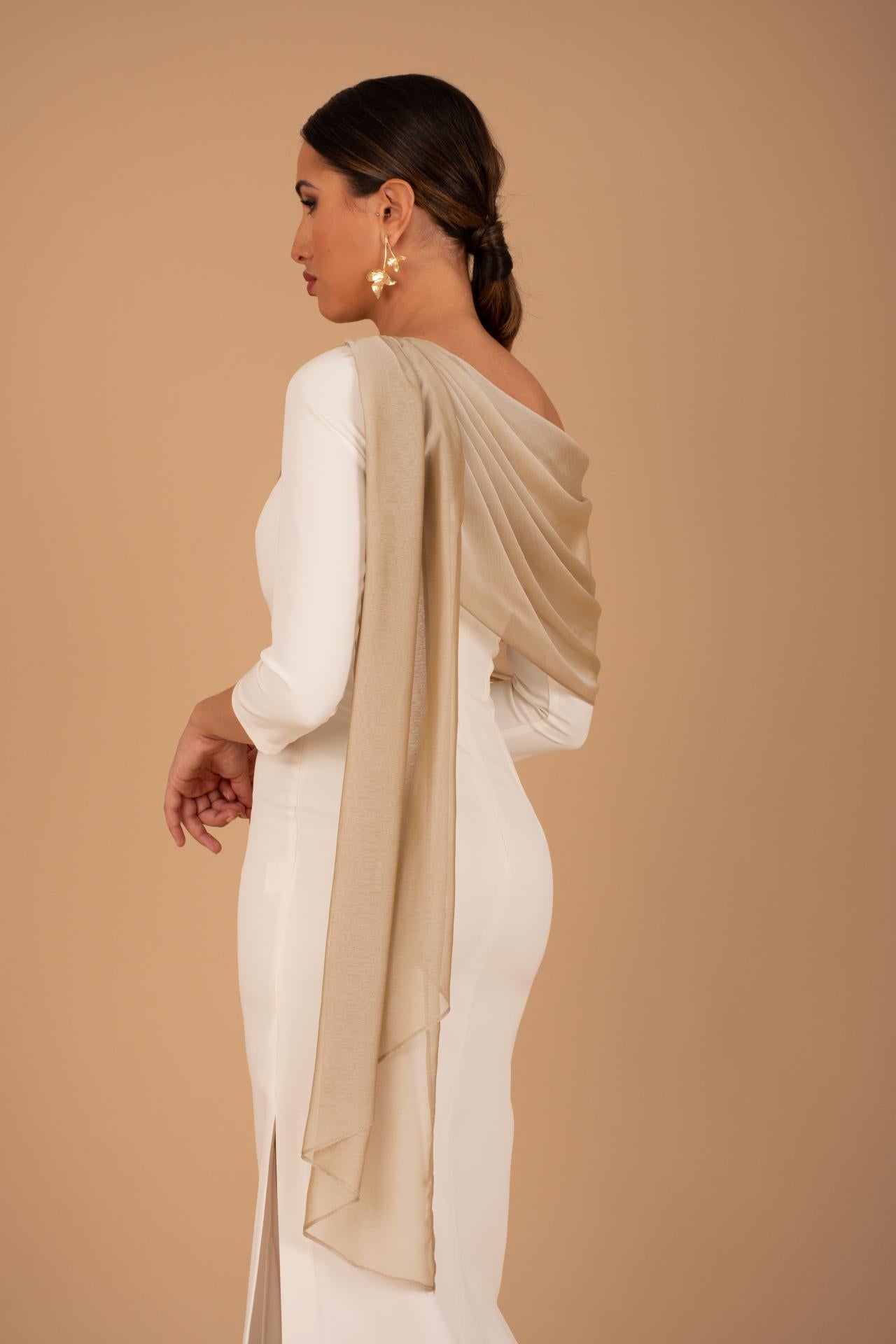 Vestido Blanco con Drapeado en Gasa Champagne