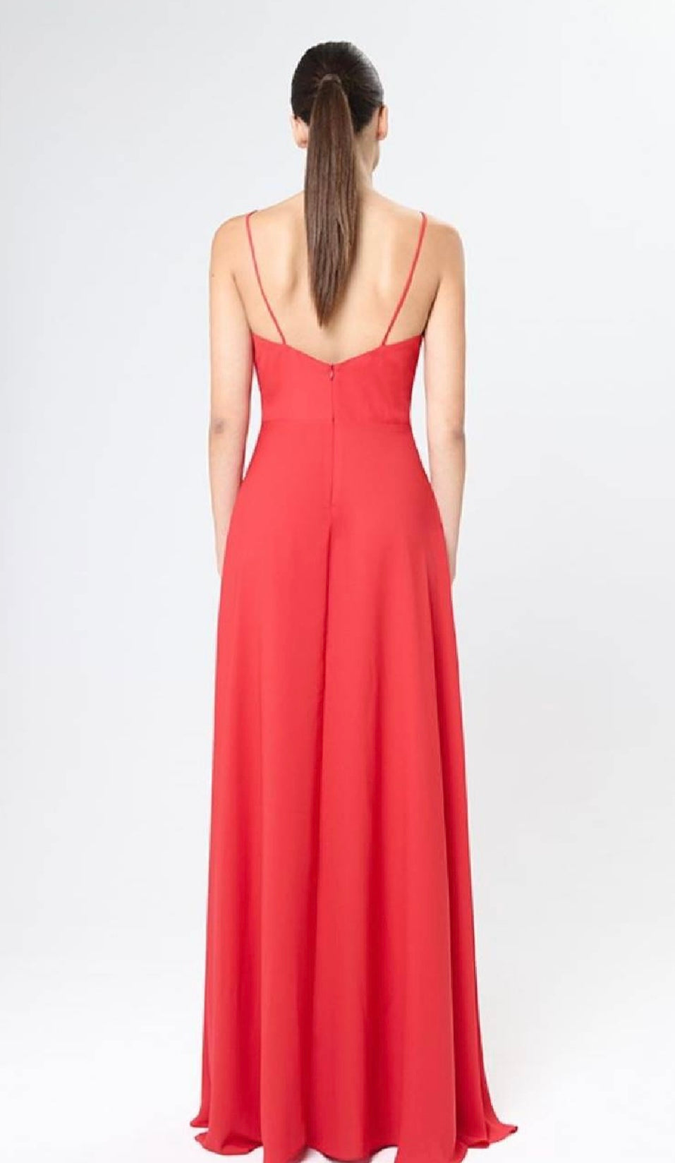 Vestido Largo Rojo con Abertura y Espalda Descubierta